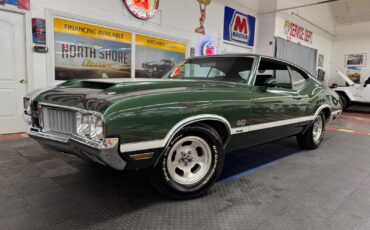 Oldsmobile-442-1970-2-Door-2