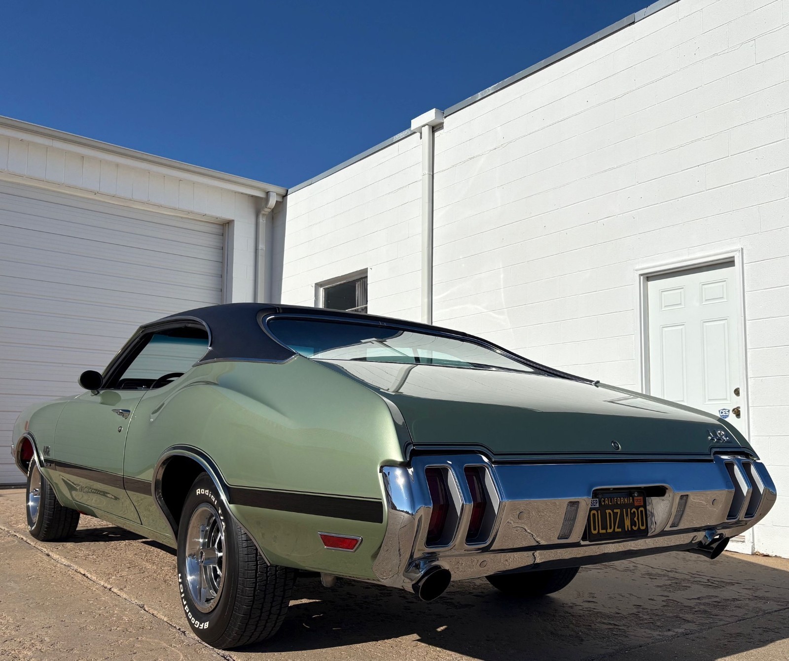 Oldsmobile-442-1970-Coupe-3