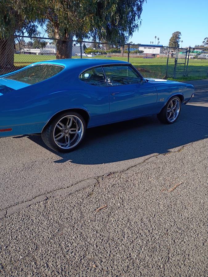 Oldsmobile-442-1971-blue