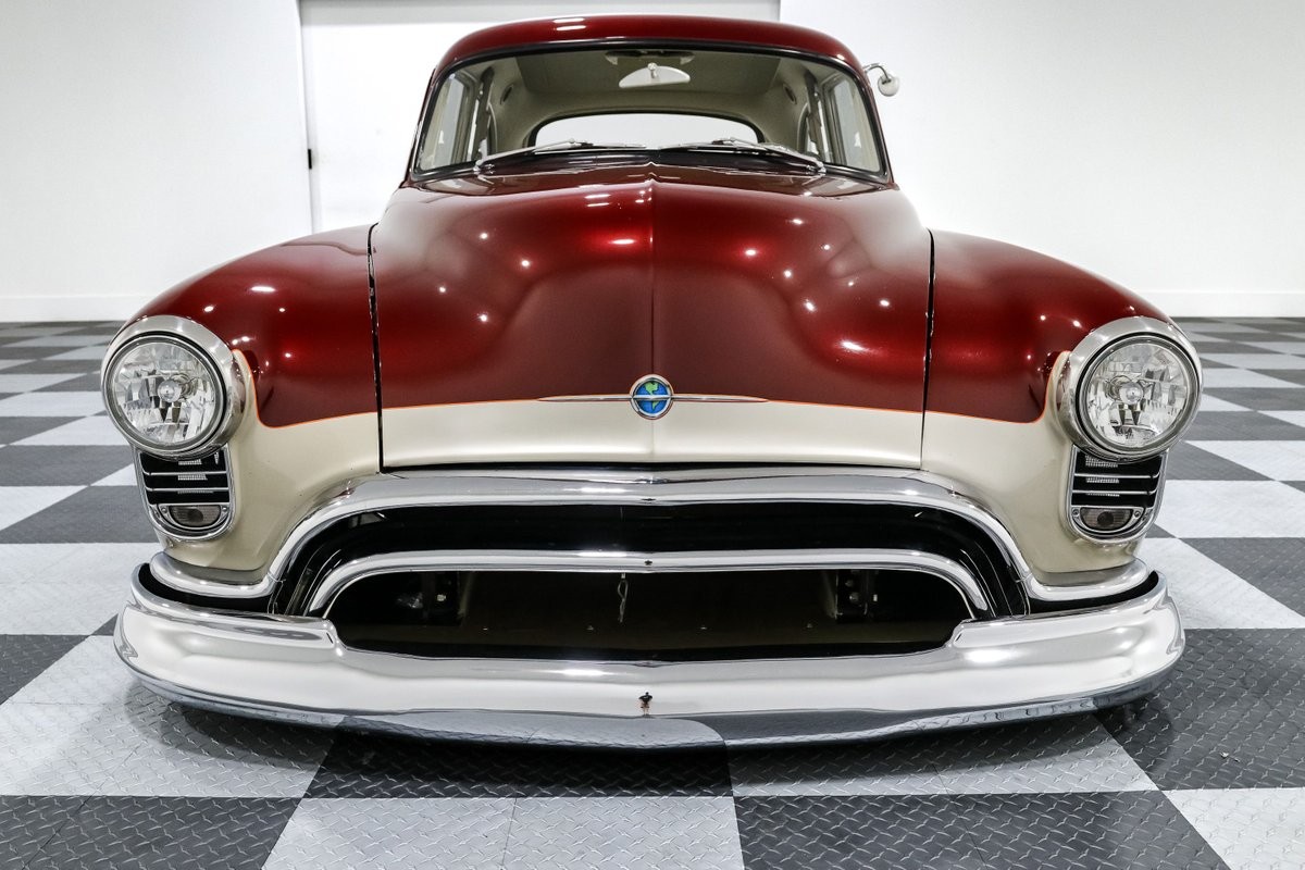 Oldsmobile-88-1951-Coupe-1