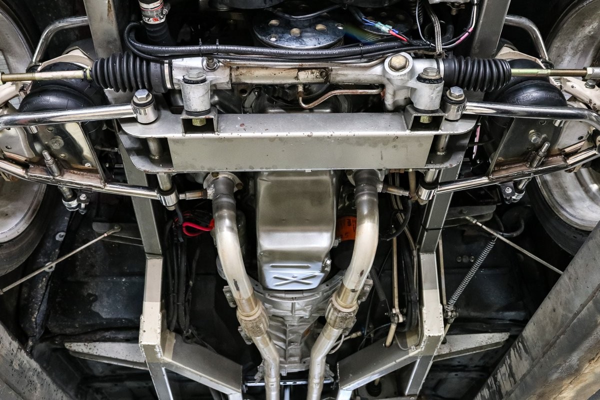 Oldsmobile-88-1951-Coupe-27