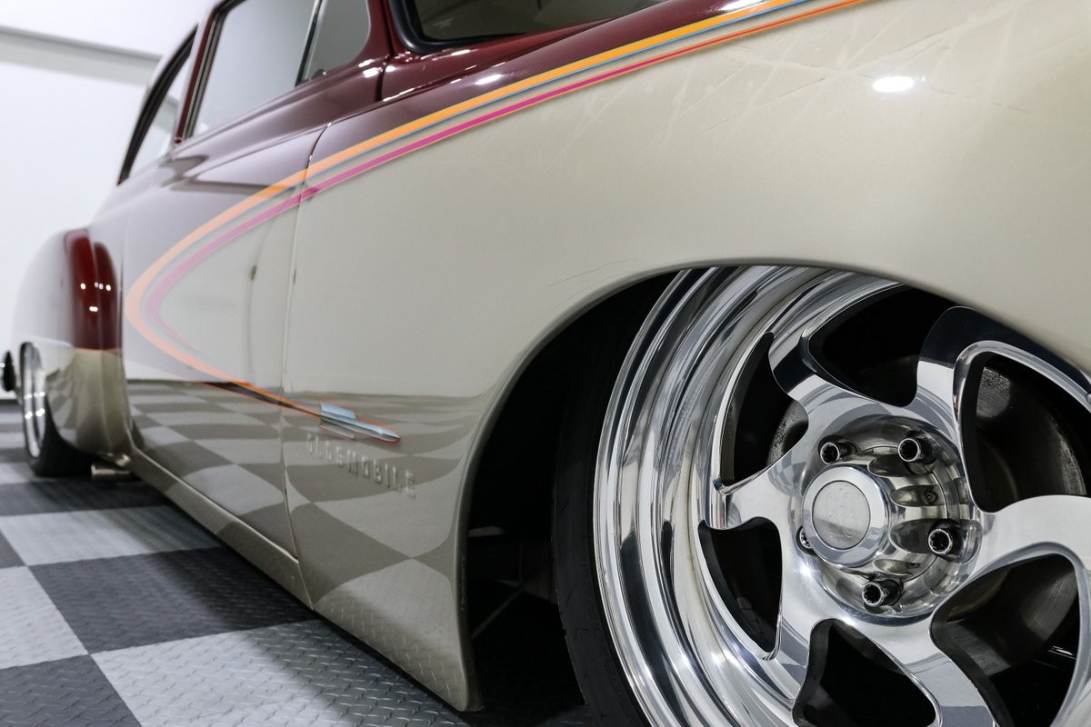 Oldsmobile-88-1951-Coupe-8