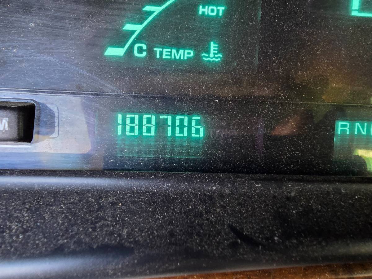 Oldsmobile-88-1996-3