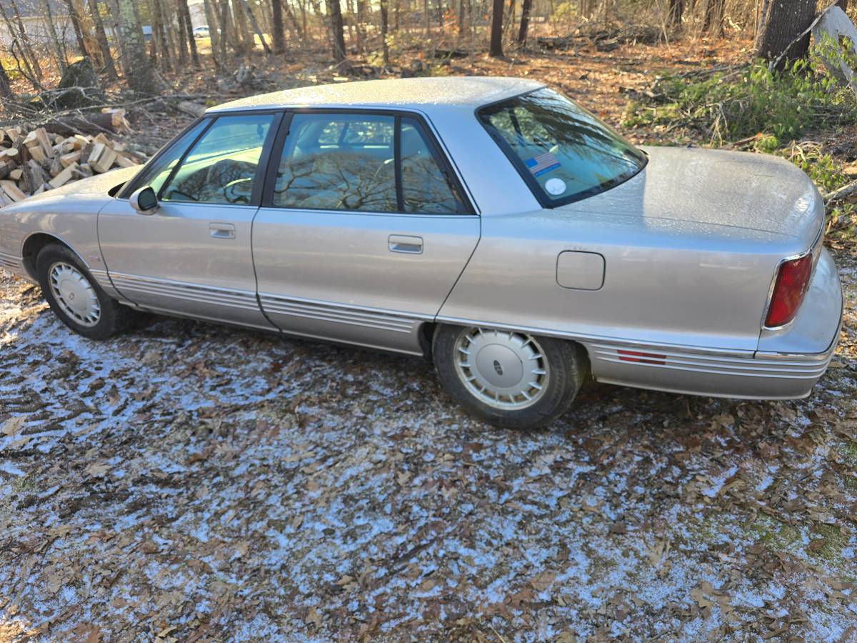 Oldsmobile-88-1996