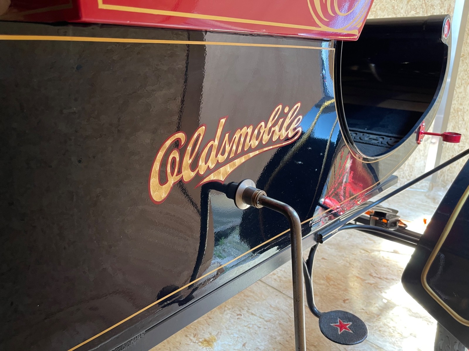 Oldsmobile-Curved-Dash-1901-20