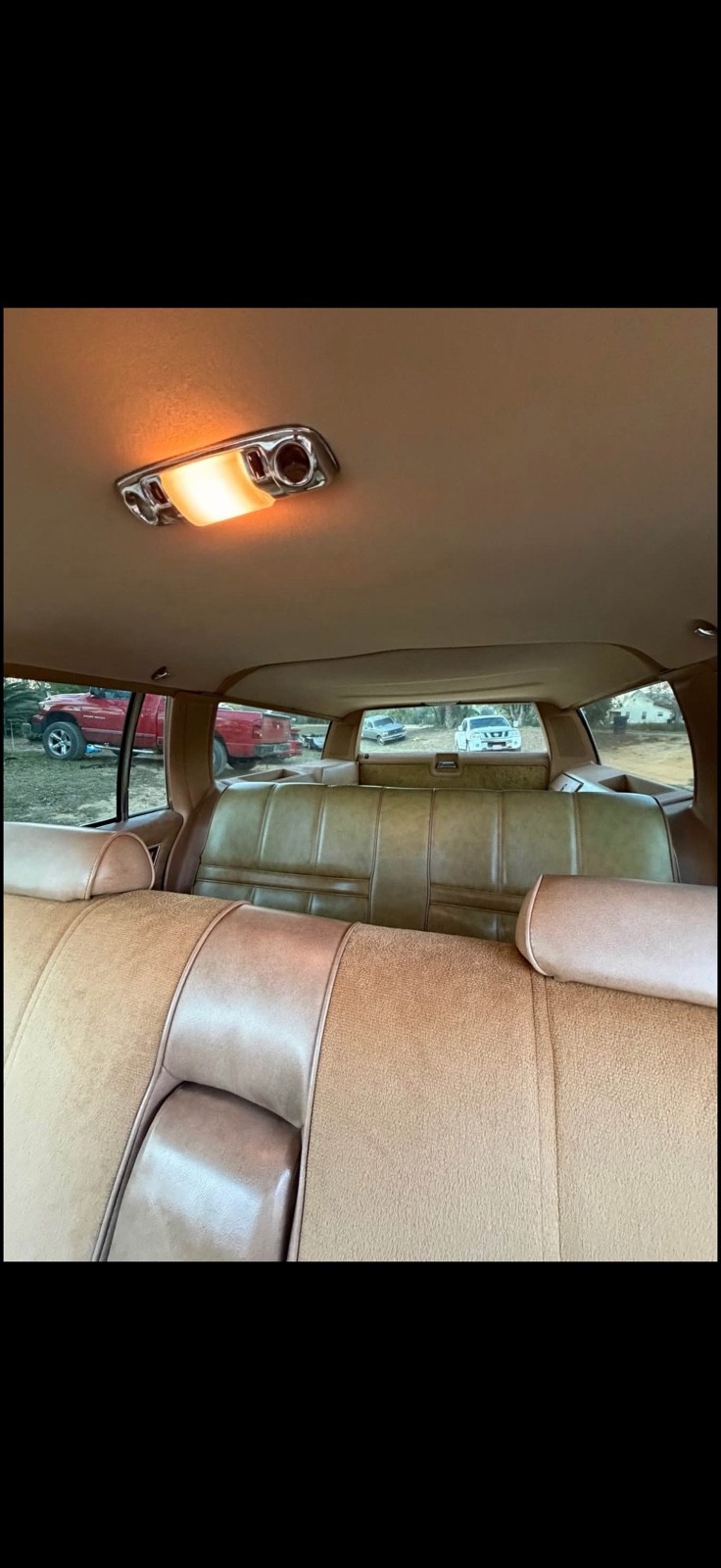 Oldsmobile-Custom-Cruiser-1978-14