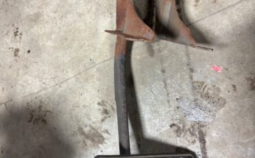 Oldsmobile-Custom-Cruiser-1984-Cab-Chassis-17