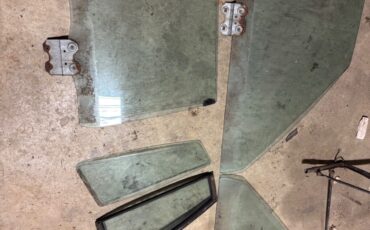 Oldsmobile-Custom-Cruiser-1984-Cab-Chassis