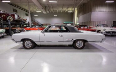 Oldsmobile-Cutlass-1965-Convertible-35