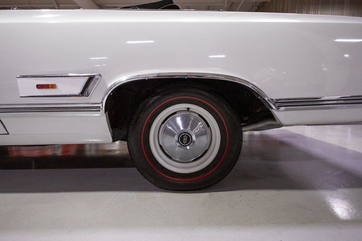 Oldsmobile-Cutlass-1965-Convertible-39