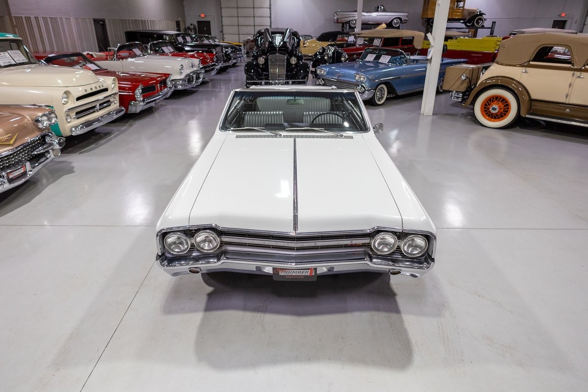 Oldsmobile-Cutlass-1965-Convertible-5