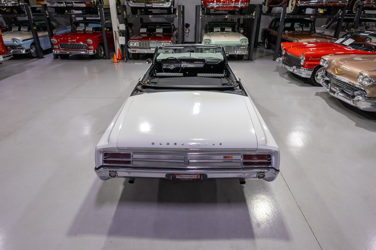 Oldsmobile-Cutlass-1965-Convertible-9