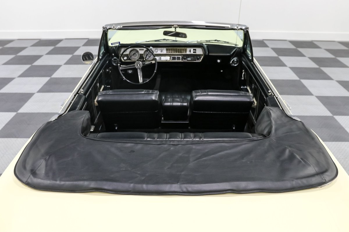 Oldsmobile-Cutlass-1967-Convertible-18
