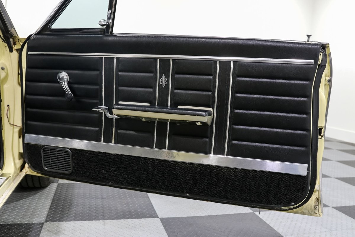 Oldsmobile-Cutlass-1967-Convertible-19