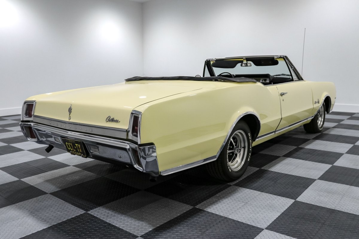 Oldsmobile-Cutlass-1967-Convertible-9
