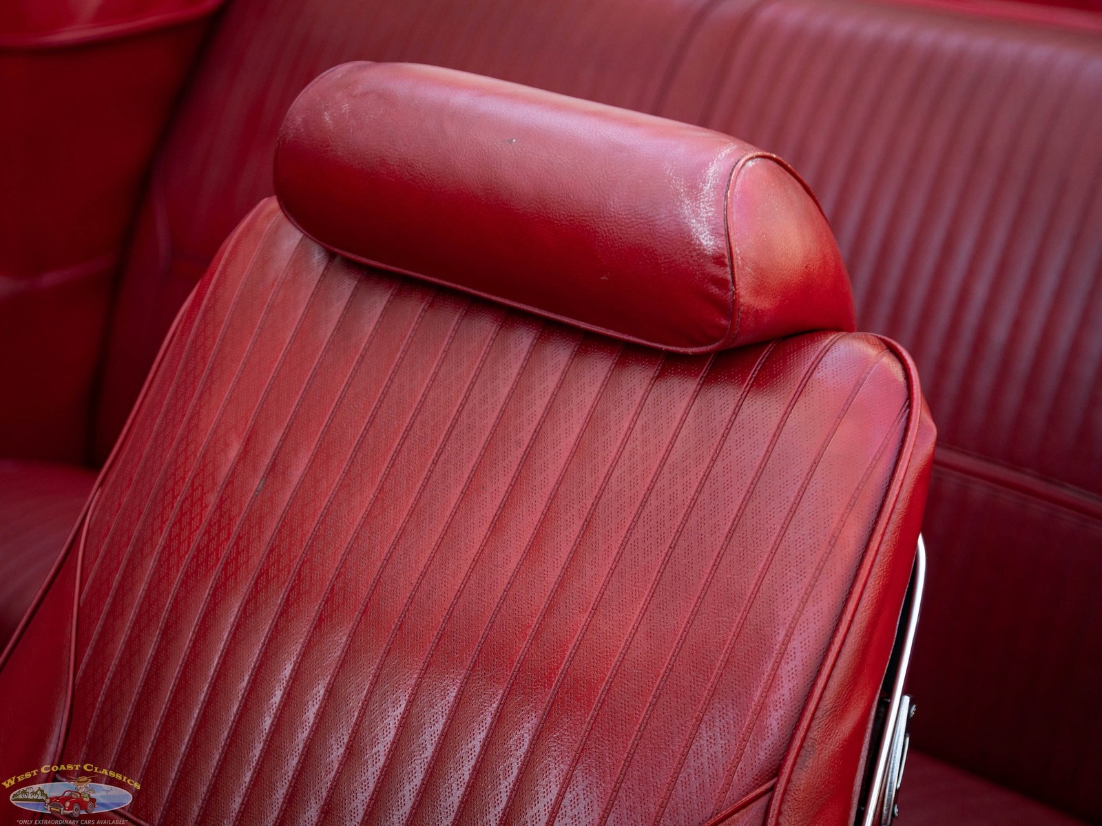 Oldsmobile-Cutlass-1968-2-Door-Convertible-28