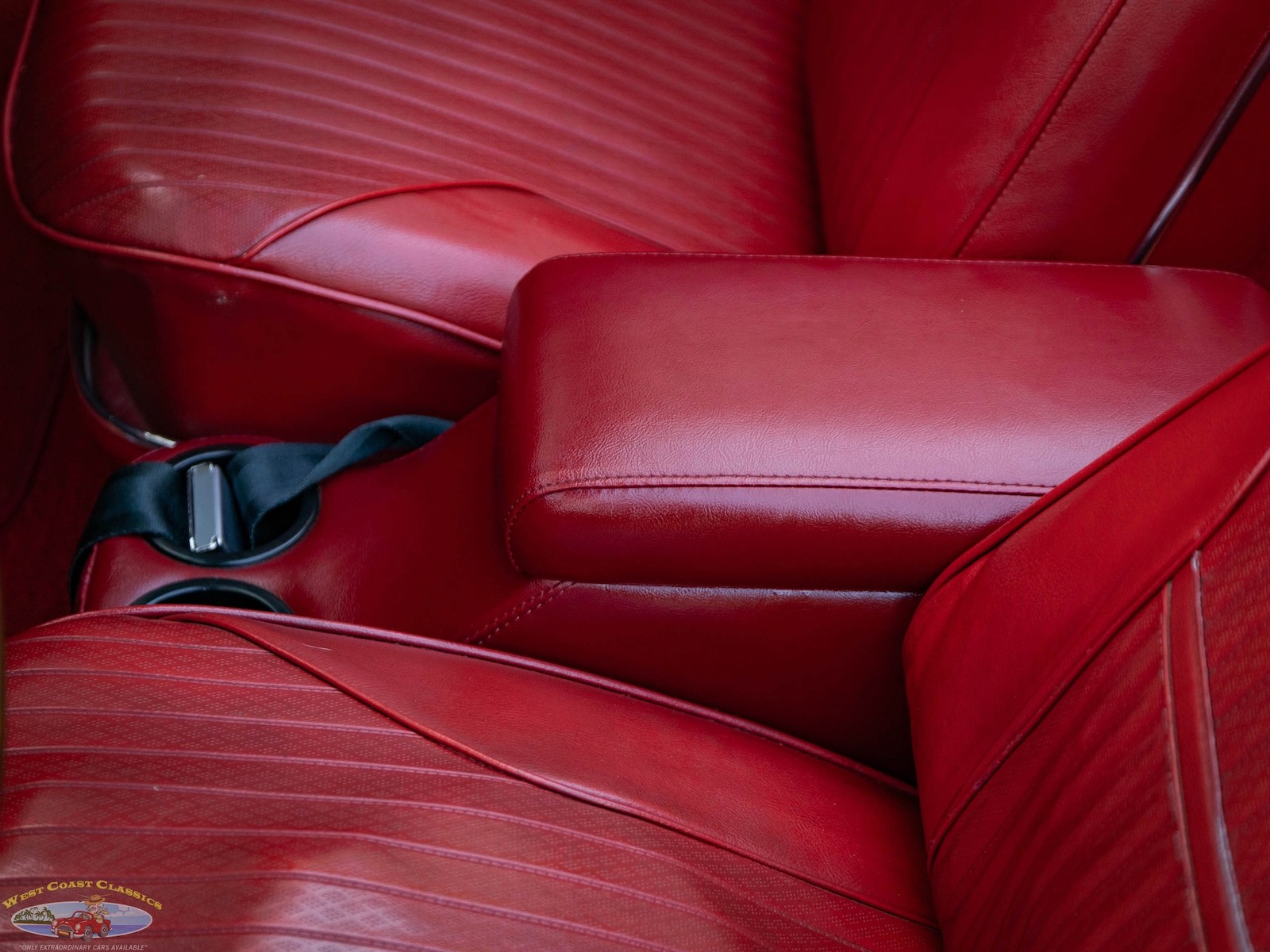 Oldsmobile-Cutlass-1968-2-Door-Convertible-33