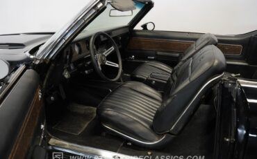 Oldsmobile-Cutlass-1970-Black-Black-13