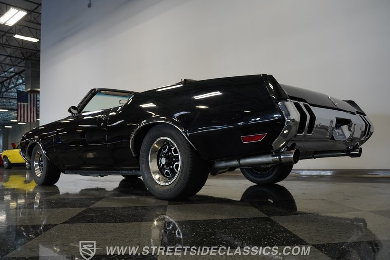 Oldsmobile-Cutlass-1970-Black-Black-17