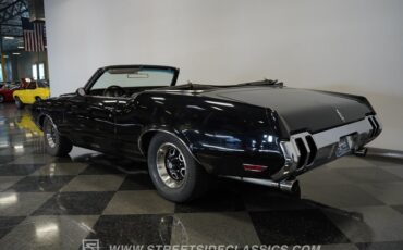 Oldsmobile-Cutlass-1970-Black-Black-18