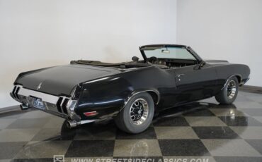 Oldsmobile-Cutlass-1970-Black-Black-22
