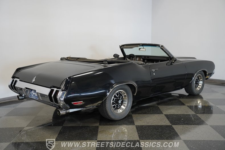Oldsmobile-Cutlass-1970-Black-Black-22