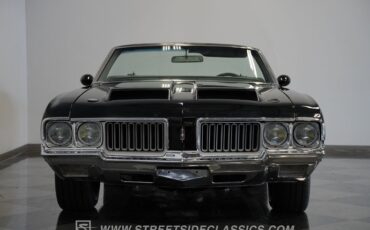 Oldsmobile-Cutlass-1970-Black-Black-25