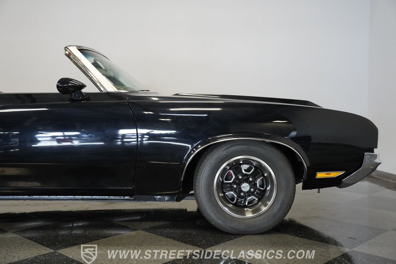Oldsmobile-Cutlass-1970-Black-Black-32