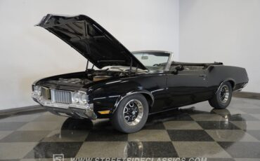 Oldsmobile-Cutlass-1970-Black-Black-33