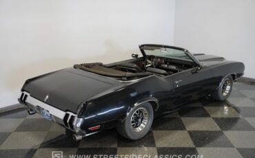 Oldsmobile-Cutlass-1970-Black-Black-4