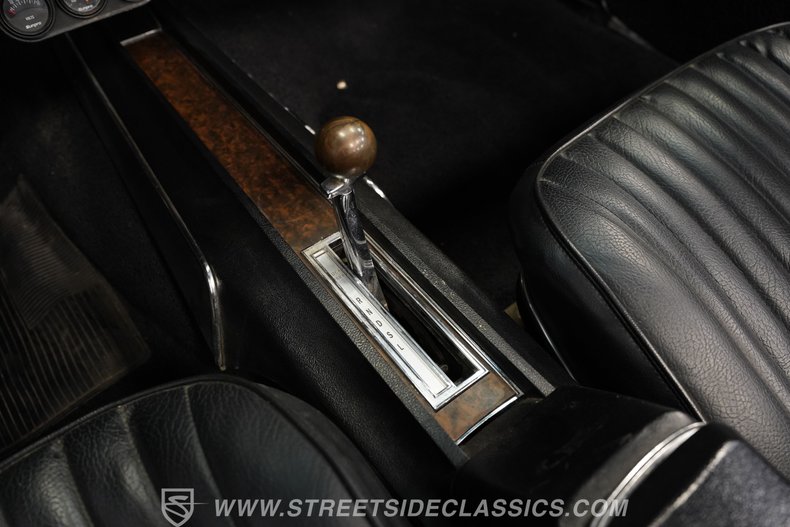 Oldsmobile-Cutlass-1970-Black-Black-47