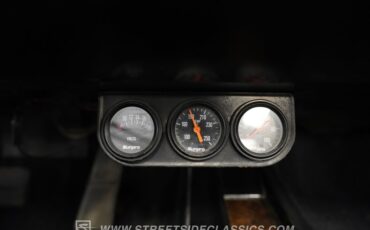 Oldsmobile-Cutlass-1970-Black-Black-48