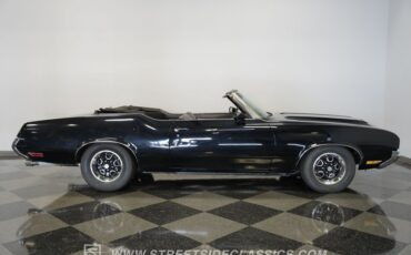 Oldsmobile-Cutlass-1970-Black-Black-6