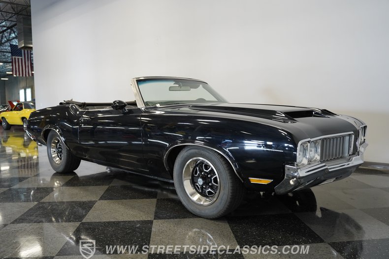 Oldsmobile-Cutlass-1970-Black-Black-7