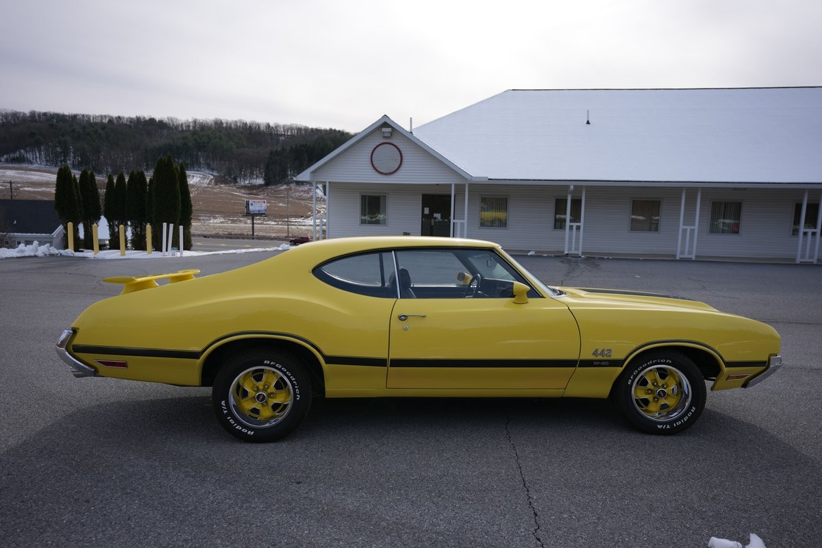 Oldsmobile-Cutlass-1970-Coupe-14