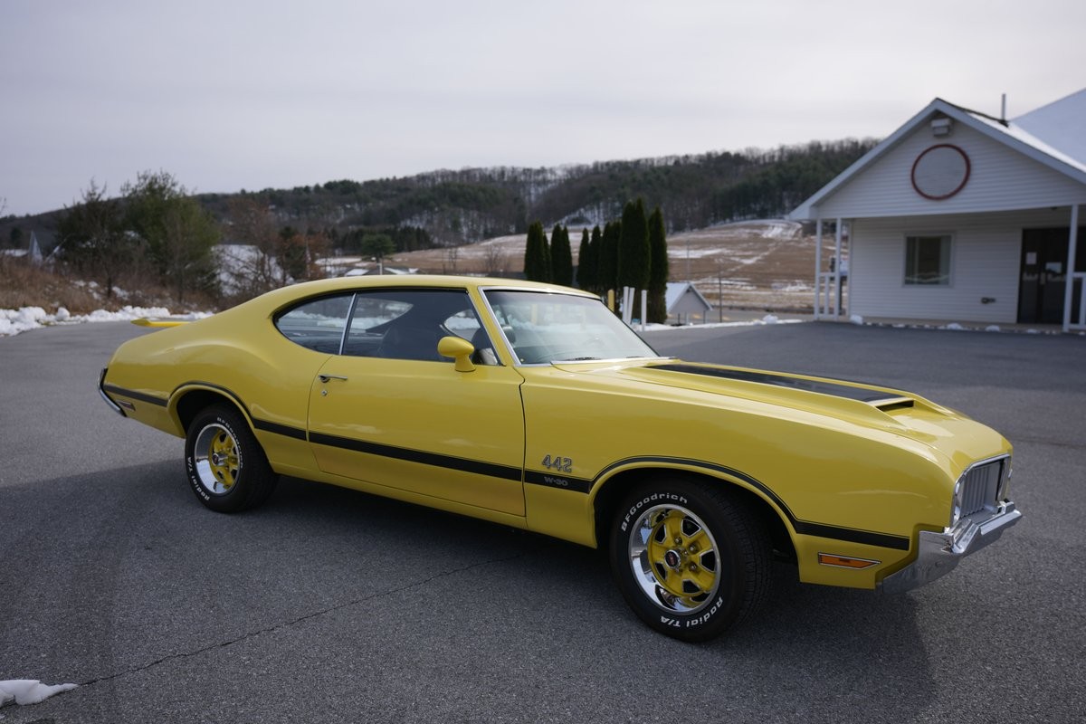 Oldsmobile-Cutlass-1970-Coupe-15