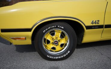 Oldsmobile-Cutlass-1970-Coupe-24