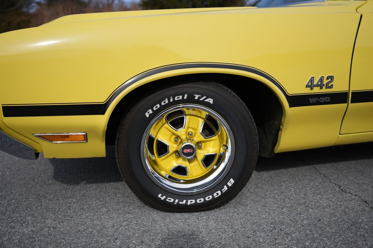 Oldsmobile-Cutlass-1970-Coupe-24