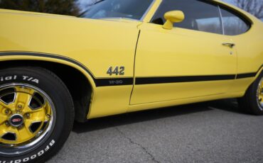 Oldsmobile-Cutlass-1970-Coupe-26