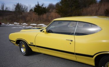 Oldsmobile-Cutlass-1970-Coupe-27