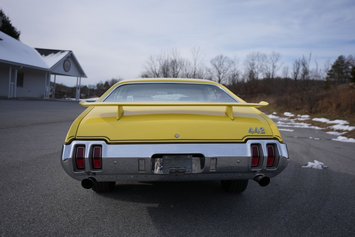 Oldsmobile-Cutlass-1970-Coupe-9