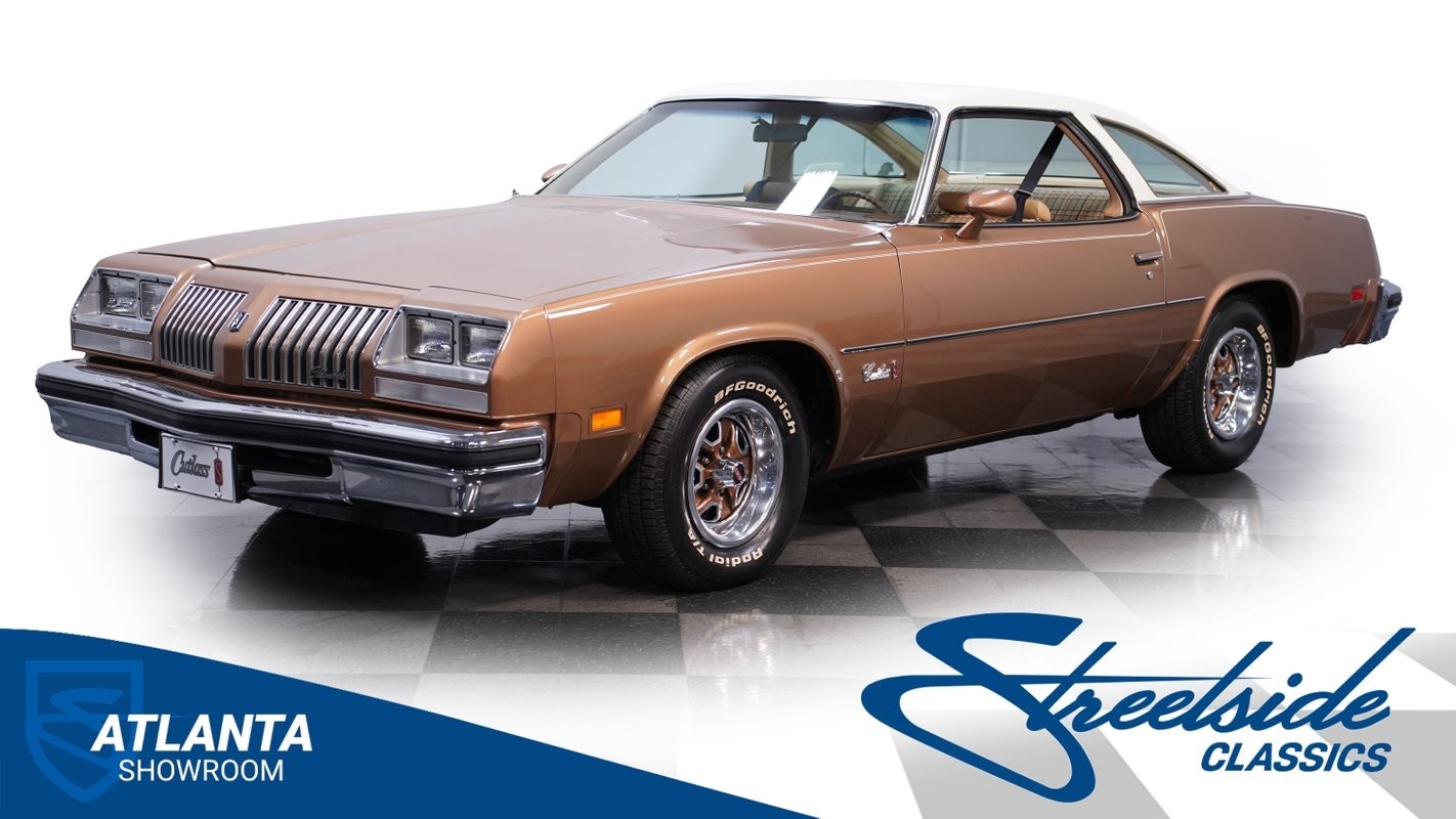Oldsmobile-Cutlass-1976-Coupe