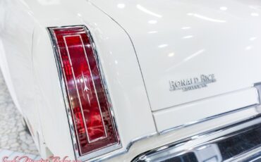 Oldsmobile-Cutlass-1977-29