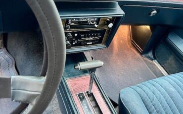 Oldsmobile-Cutlass-1986-Coupe-13