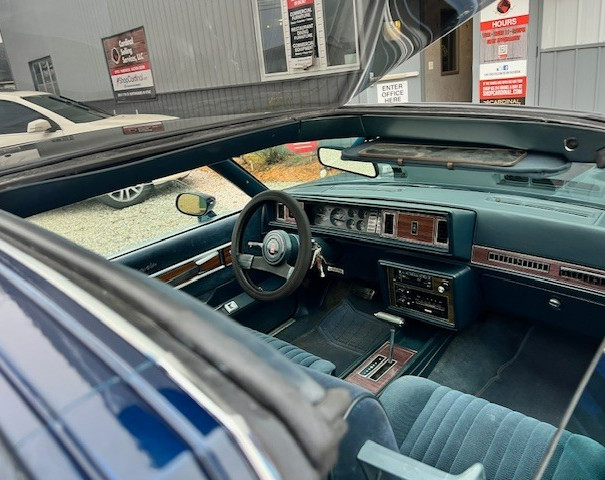 Oldsmobile-Cutlass-1986-Coupe-17