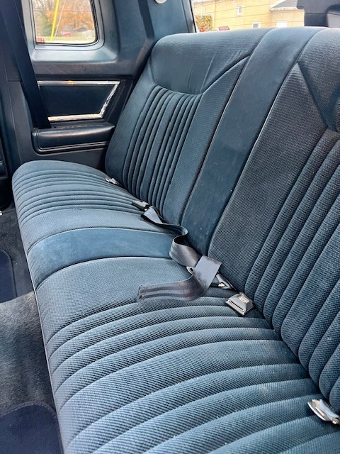 Oldsmobile-Cutlass-1986-Coupe-18