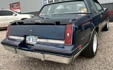 Oldsmobile-Cutlass-1986-Coupe-2