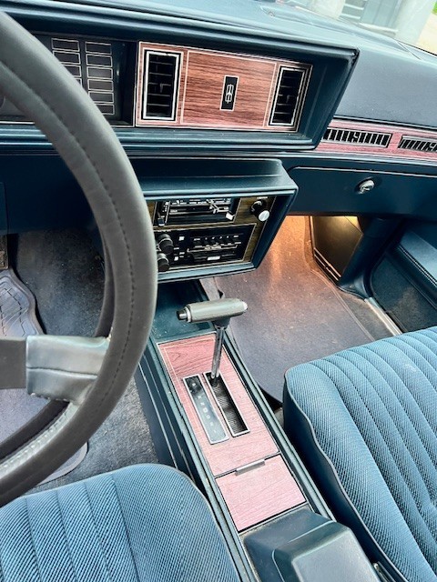 Oldsmobile-Cutlass-1986-Coupe-8