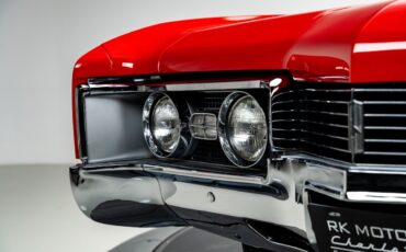 Oldsmobile-Delta-88-1967-Convertible-12