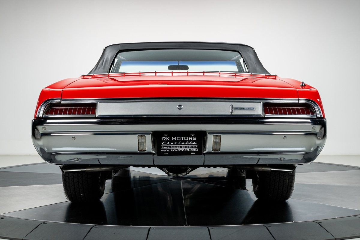 Oldsmobile-Delta-88-1967-Convertible-23